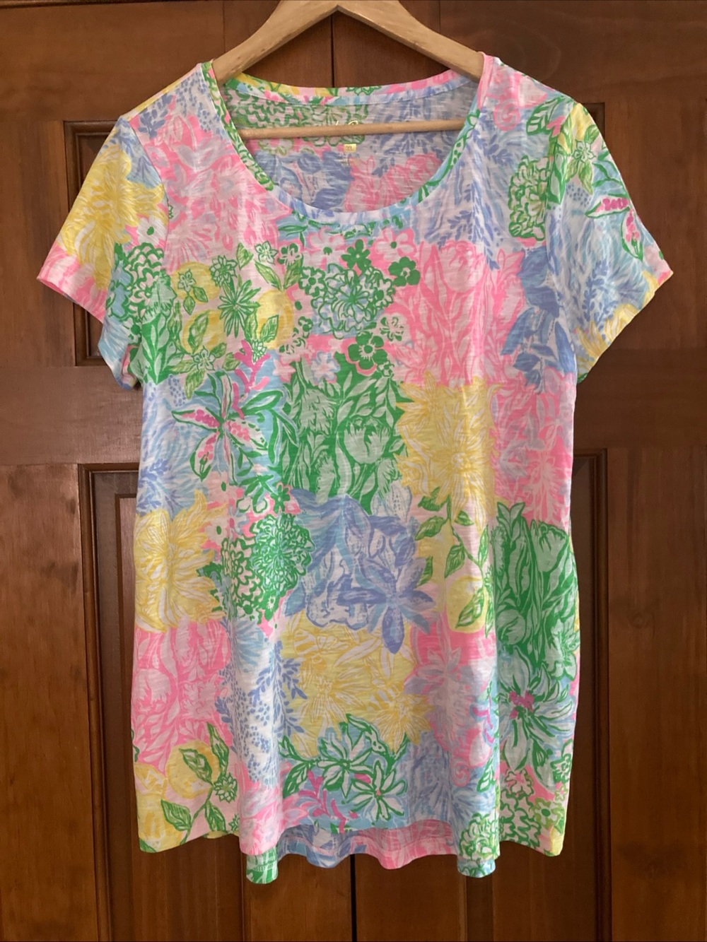 NWT Lilly Pulitzer Etta Floral Short sleeve T shirt top women’s XL